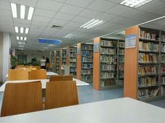 -南山图书馆(常兴路店)