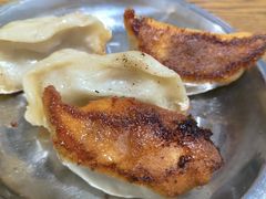 -黄阿姨锅贴大王(万航渡路店)