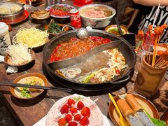 -周小明火锅(黑金冠社区店)