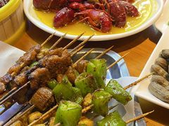 -霸气大叔干锅鸭头·龙虾烧烤·川菜·赛事直播(三里屯店)