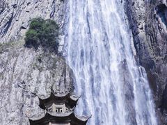 -刘伯温故里景区百丈漈
