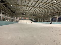 -乔波室内滑雪场