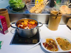 -百品聚旋转火锅(号外店)