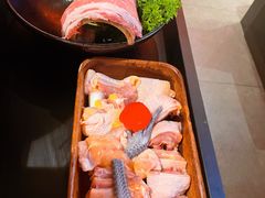 -芸山季·云南野生菌火锅(人民广场来福士店)