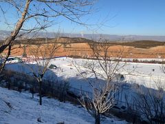 -采薇庄园四季滑雪场