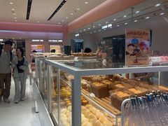 -好利来(上海长宁龙之梦店)