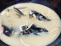 -陈大锅·岳阳鱼馆·地道岳阳菜(美食街店)