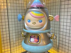 -泡泡玛特POPMART(上海环球港店)