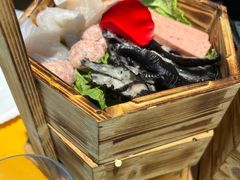 -乐领拈花溪·林涧食韵