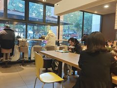 -麦当劳(杭州西湖银泰百货店)