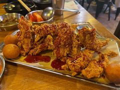 甜辣无骨炸鸡-包装马车·韩国料理·포장마차