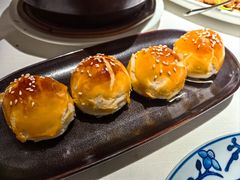 垂涎欲滴酥-侨美食家·41年地道粤菜(恒福路店)