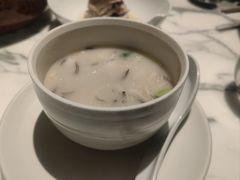 宋嫂鱼羹-湖滨28中餐厅·西湖宴·杭州君悦酒店