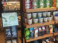 零售区-星巴克(兰州中川机场T2出发店)