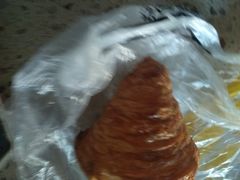 绿豆牛角-味多美蛋糕(义和庄地铁店)