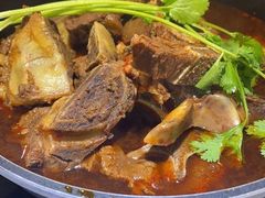 -运气牛自助酱大骨火锅(南京东路店)
