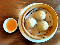 蟹粉小笼包-九里云松·天香餐厅