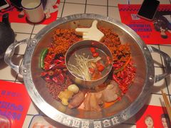 -贤合庄卤味火锅(时代广场店)