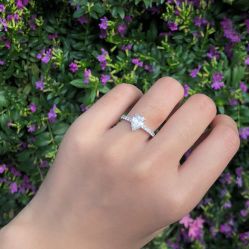 -威德钻石-克拉钻大本营(南京东路店)