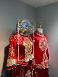 -衣贝姿婚纱礼服馆