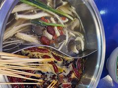 -马路边边火锅串串(观前街店)