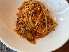 -MONICH牛排融合餐厅(和义大道购物中心店)