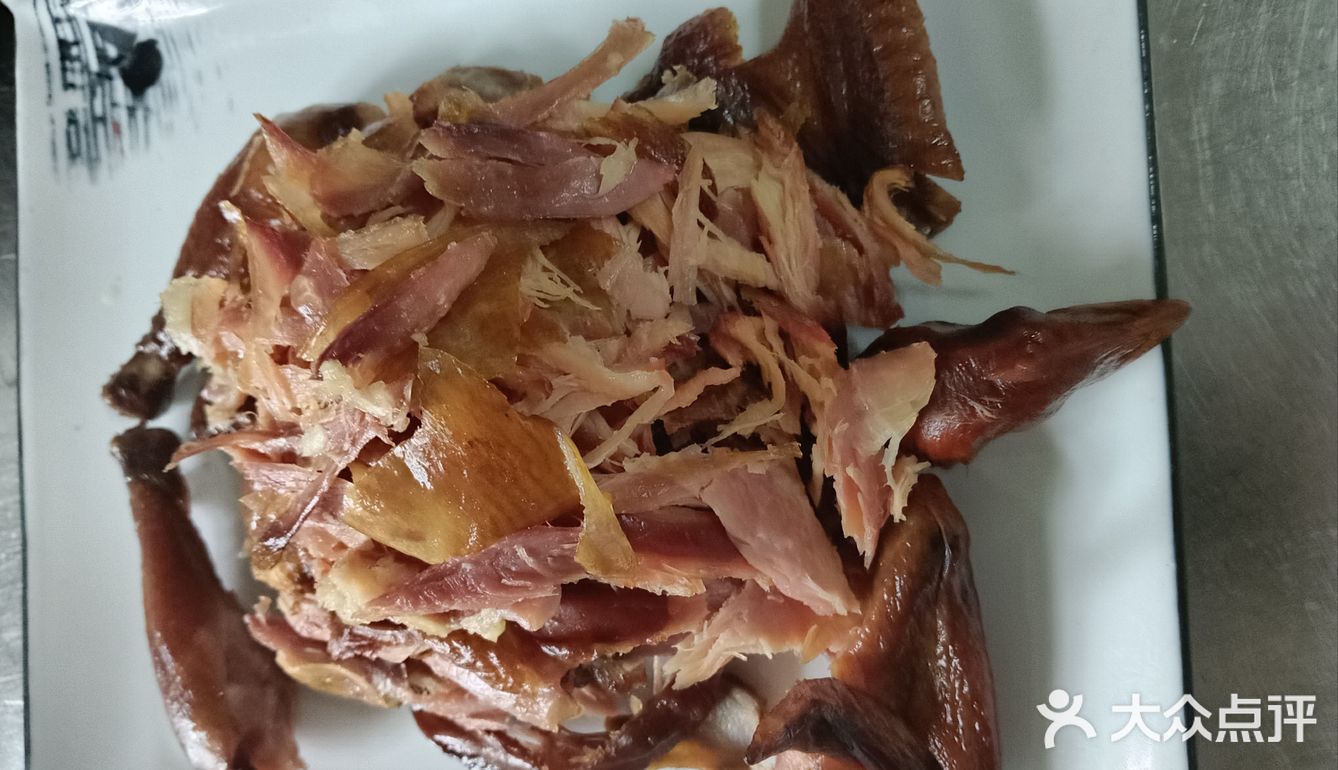 来绿苑,尝一口风干鸡,邂逅舌尖与环境的双重美好️