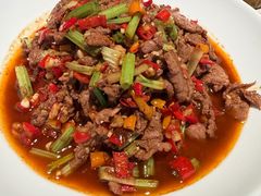 小炒黄牛肉-湘满甲·黄焖甲鱼创始者·湘菜·鲁菜(潘家园店)