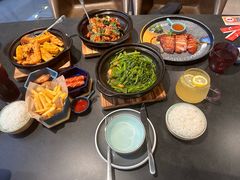 -荣记·囍粤茶餐厅(花都店)