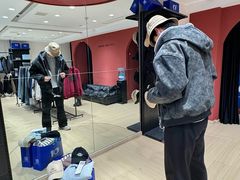 -万达广场(南昌红谷滩店)