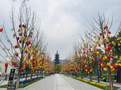 -龙华寺