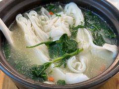 -山顶沙河粉-粤菜馆(凯旋店)