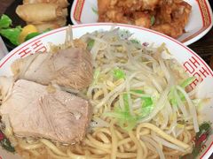 -拉面莊夢語＆中华料理八椿