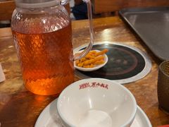 -老鼎万春卤菜(五代传承创始老店)