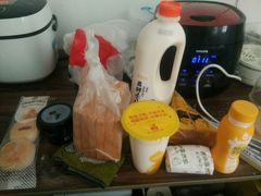 -一鸣真鲜奶吧(云南路地铁站店)