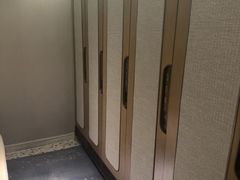 -浅深(世茂滨江精品店)