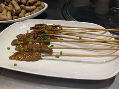 -龙巢盱眙龙虾·牛蛙·烧烤宵夜(八卦岭店)