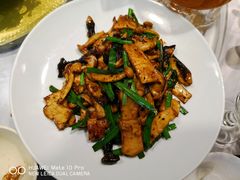 -京味斋·北京烤鸭(华威桥北工大店)