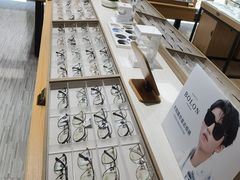 -无界眼镜MaxLess(滨江星光大道店)