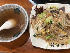 -牛小隆牛肉面馆(四牌楼店)