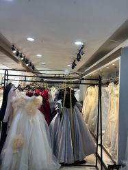 -巴黎时尚婚纱摄影(南汇店)