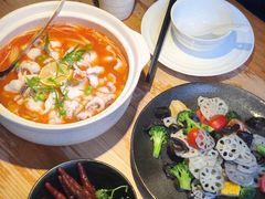 -灶丰年间(定安路店)