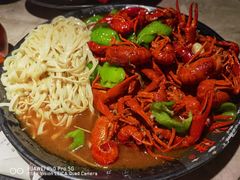 -沪小胖小龙虾(淮海中路旗舰店)