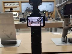 -DJI大疆(深圳华强北曼哈授权体验店)