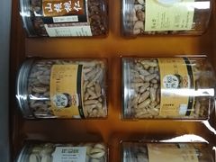 -联华超市(新闸路店)