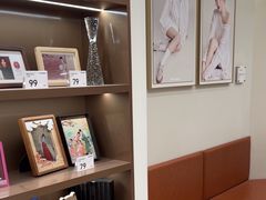-HIMO海马体照相馆(上海华润CP静安店)