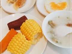 -珠海拱北富华里环宇城亚朵酒店