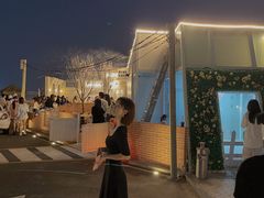 -Blue Concept Cafe&Farm·關於藍