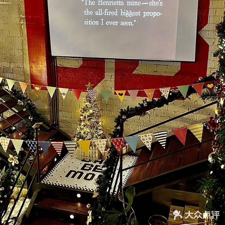 在成都！！真的很爱美式复古餐吧