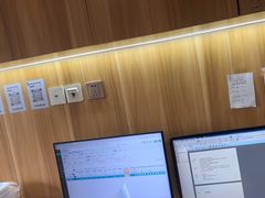 -上海仁爱医院口腔科 · 种植